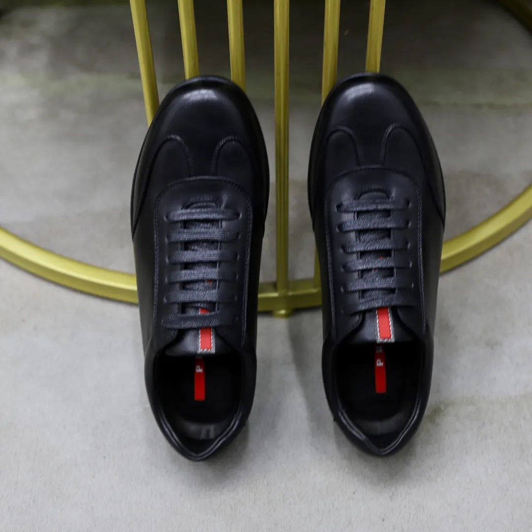 Men's shoes💰600💰Top original order Brand: PRADA (Prada) Standard code: Men's code 38/44 (45 can be customized) Grade: Same as the official website Material: Original cowhide surface, cowhide lining, original wear-resistant soft outsole Style category: casual sports shoes, young fashion, European and American trends, British style Color: actual picture color